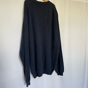 Navy Sweater 100% cashmere by JWN, size XLL. Excellent condition